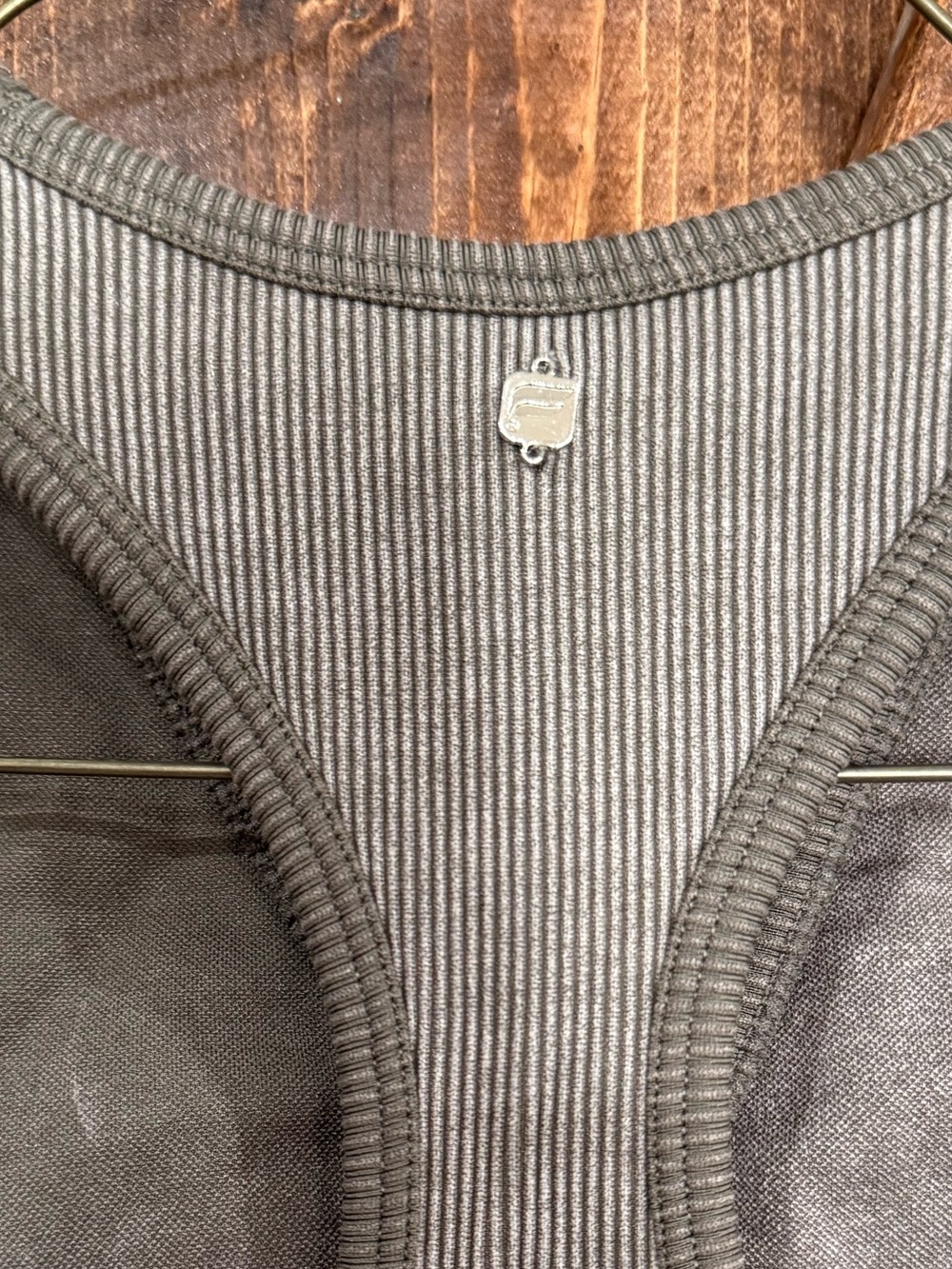 Fabletics Olive Ribbed Crossover Sports Bra - Picture 5 of 5